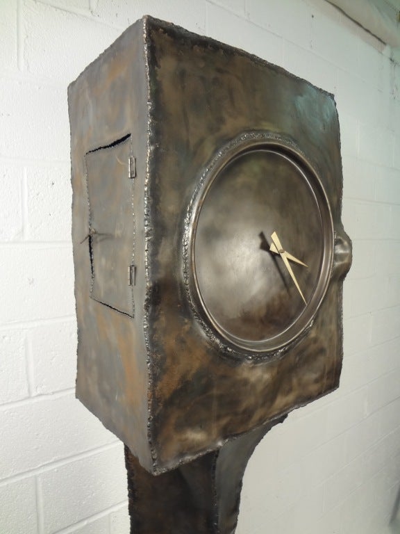 Mid-Century Modern Handcrafted Welded Metal Floor Clock For Sale