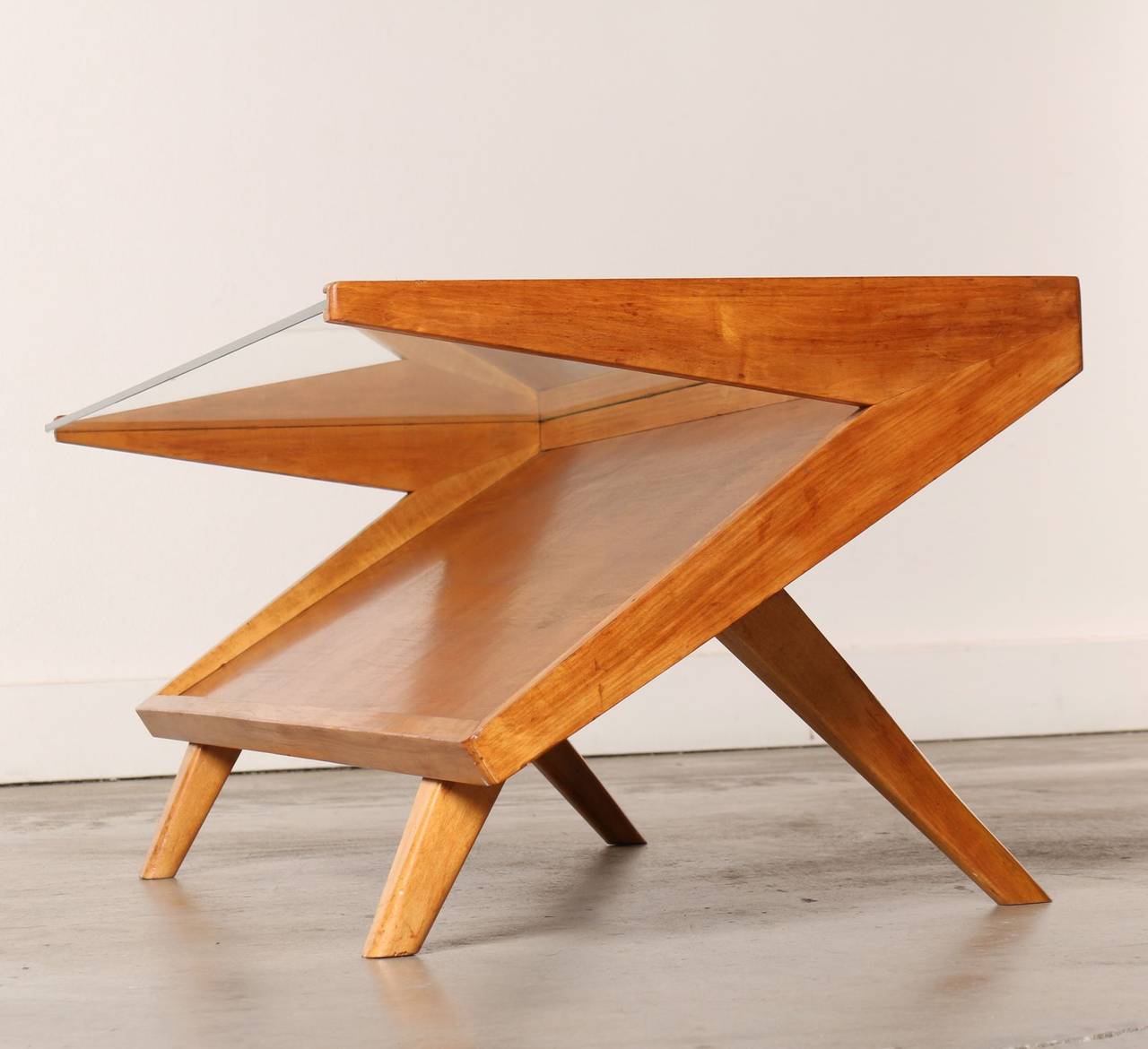 John Keal for Brown Saltman Mid Century Coffee Table In Good Condition In Los Angeles, CA
