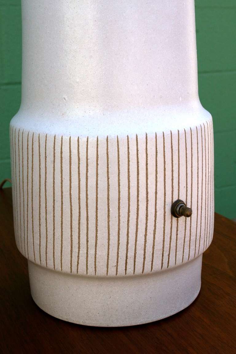 Mid-Century Modern Pair of Ceramic and Walnut Table Lamps, Gordon Martz, 1960s