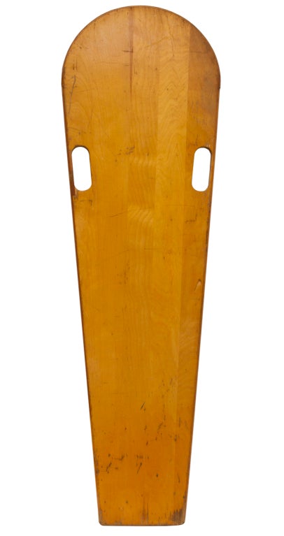 This beautiful paipo board is the precursor to the belly board and was also known as a 