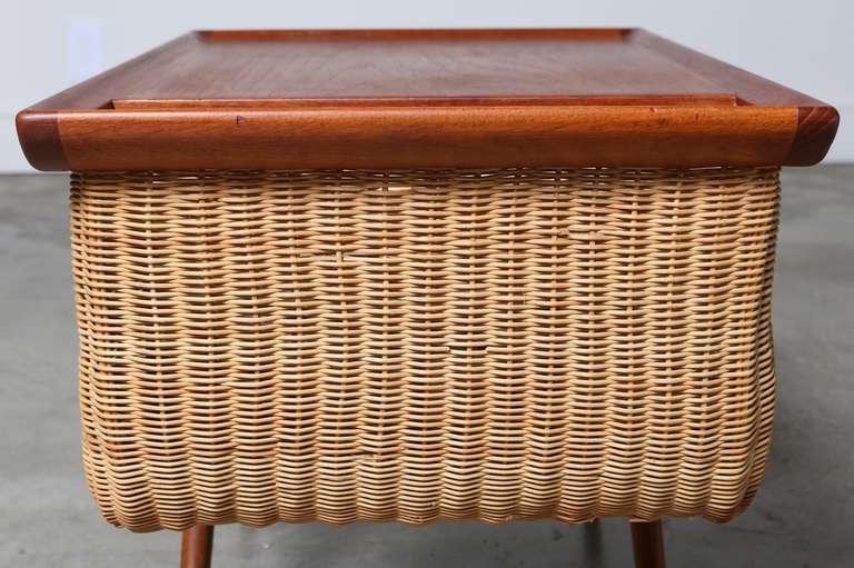Teak Side Table with Woven Magazine Basket, 1960, Norway 2