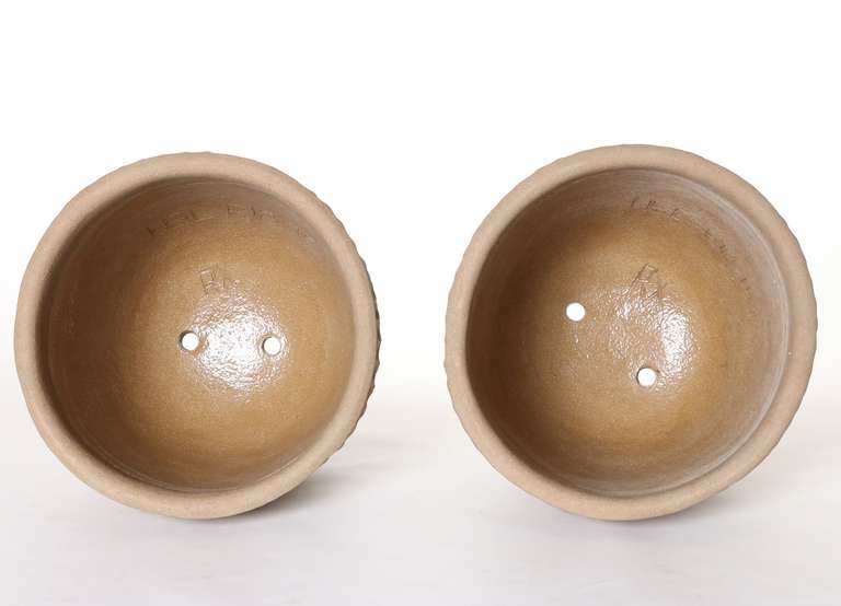 Pair of Stan Bitters Thumb Pots In Good Condition In Los Angeles, CA