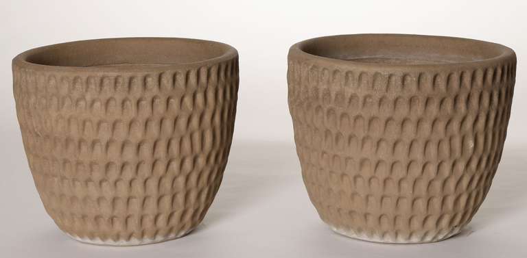 Pair of Stan Bitters Thumb Pots 1