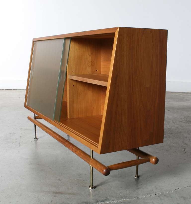 Greta Magnusson Grossman Display Cabinet for Glenn of California, 1952 In Good Condition For Sale In Los Angeles, CA