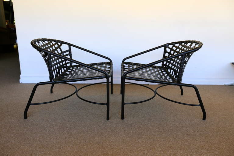Pair of outdoor vintage Kantan lounge chairs by Tadao Inouye for Brown Jordan.  (Two pairs available).