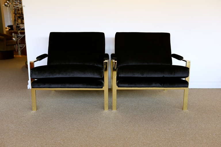 Mid-Century Modern Pair of Brass & Velvet Lounge Chairs by Milo Baughman