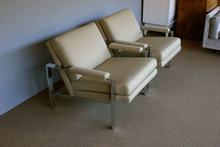 Pair Of Lounge Chairs By Milo Baughman For Thayer Coggin  1