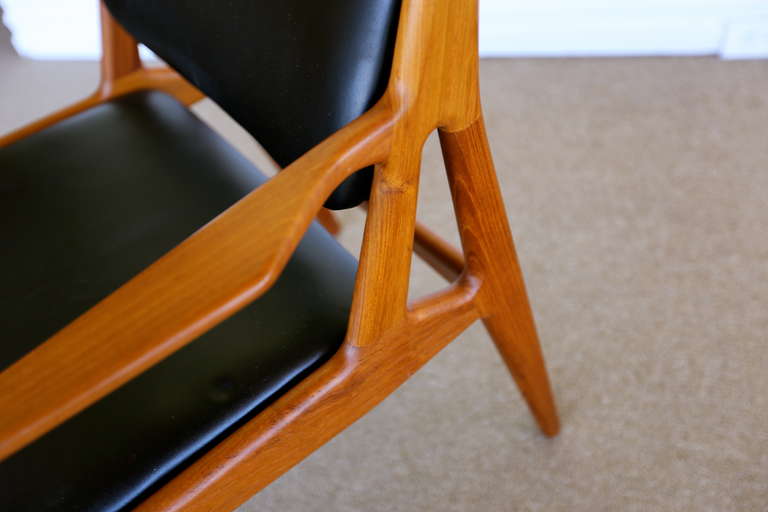 Teak Set of Eight 