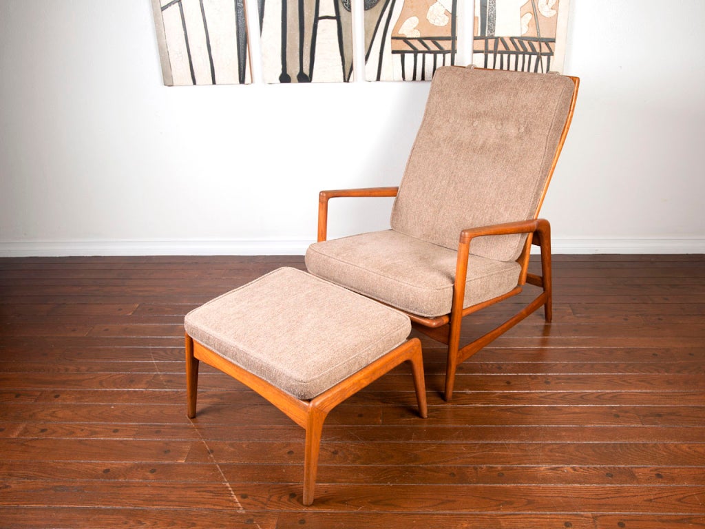 Mid-20th Century Reclining lounge chair and ottoman by Kofod Larsen for Selig