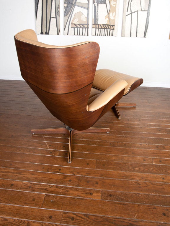 Bent-wood lounge chair and ottoman designed by George Mulhauser 2