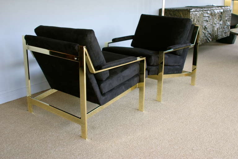 Pair of brass lounge chairs by Milo Baughman 2