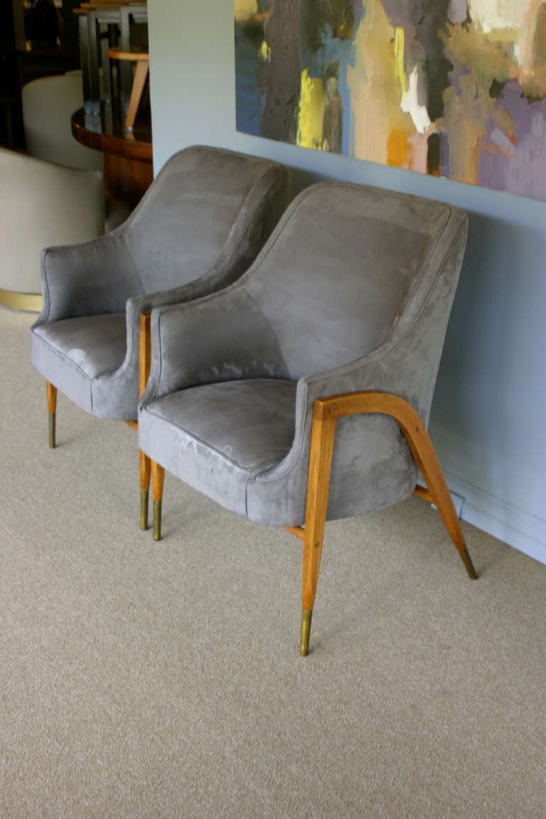 Pair of model # 5510 armchairs by Edward Wormley for Dunbar  In Excellent Condition In Costa Mesa, CA