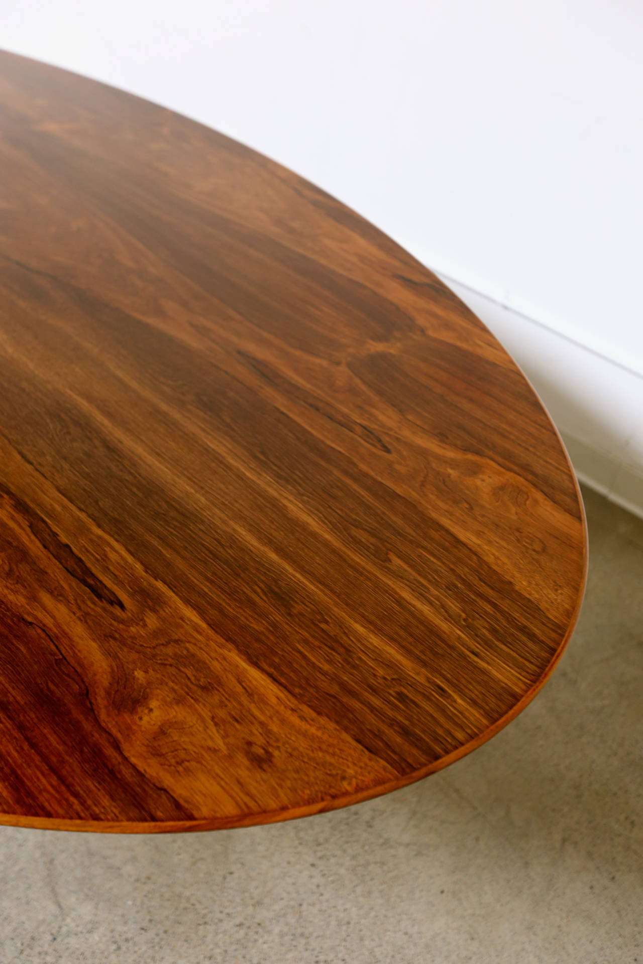 Rosewood Dining Table or Desk by Florence Knoll In Excellent Condition In Costa Mesa, CA