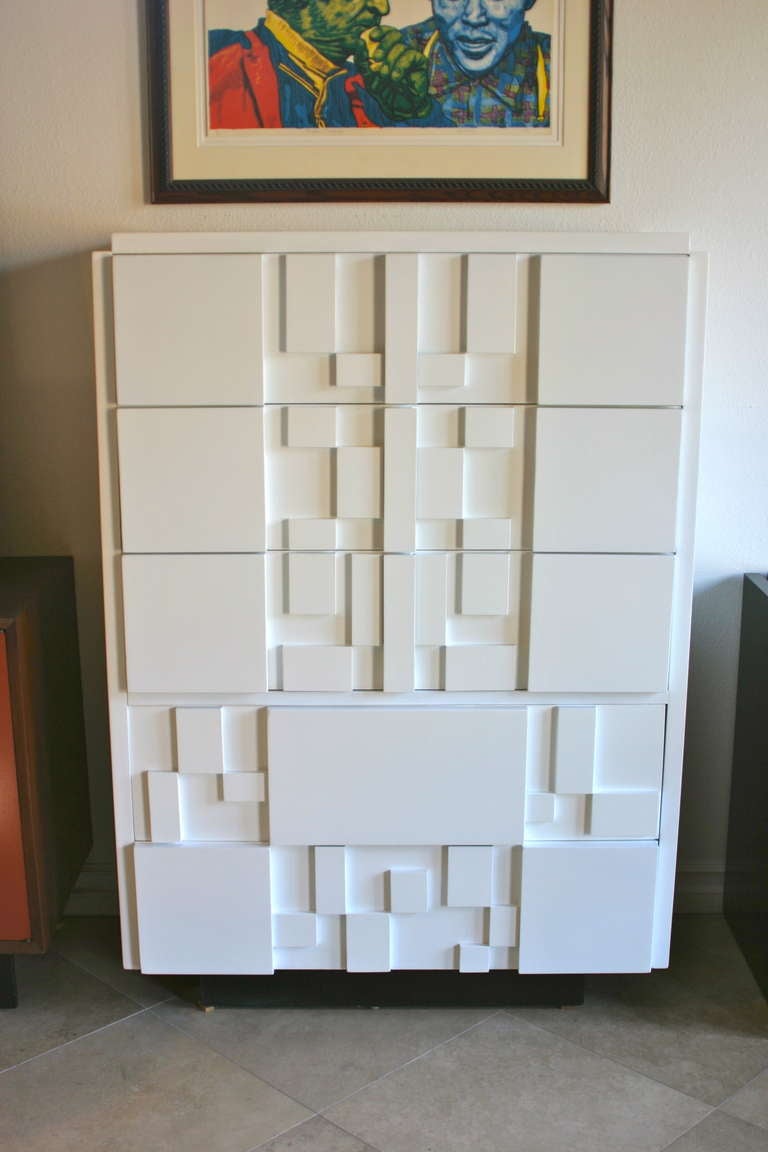 Satin white lacquered mosaic chest / high boy dresser by Lane. Brutal design influenced by Paul Evans and Louise Nevelson.