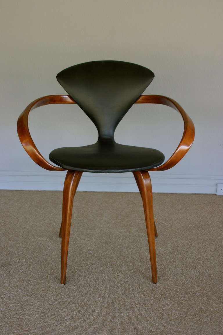 Mid-Century Modern Bentwood armchair by Norman Cherner