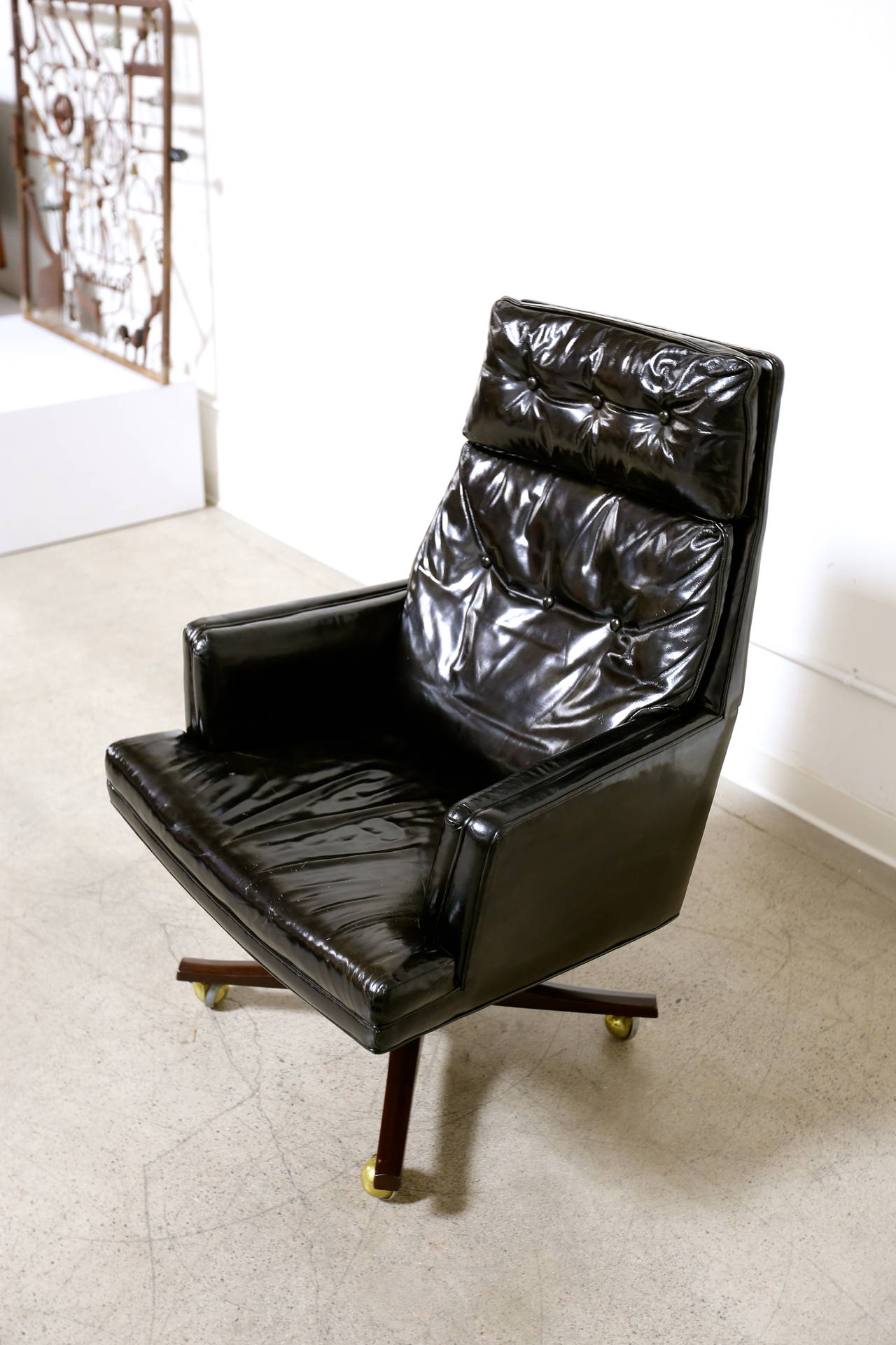 20th Century Leather Executive Desk Chair by Edward Wormley for Dunbar