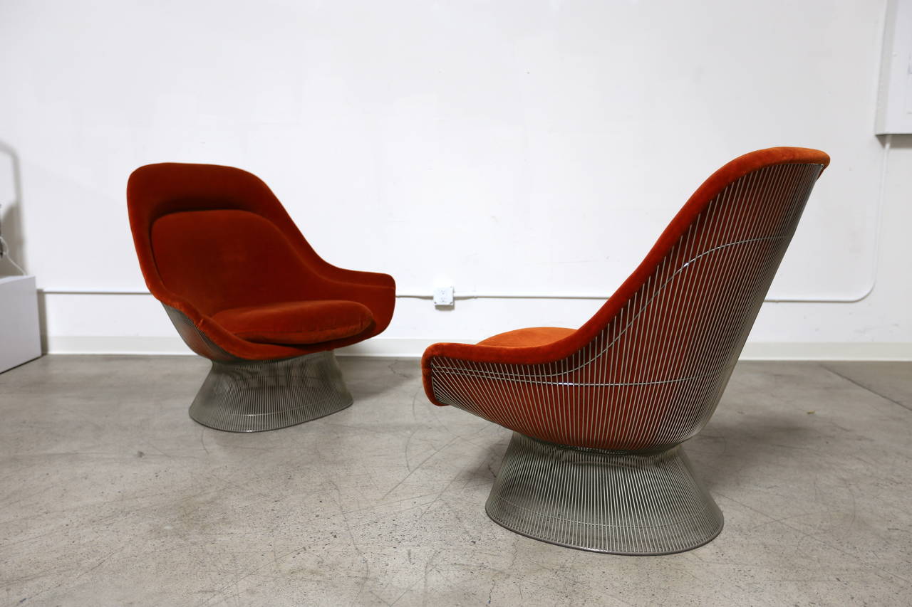 Mid-Century Modern Pair of Burnt Orange Lounge Chairs by Warren Platner for Knoll, 1976