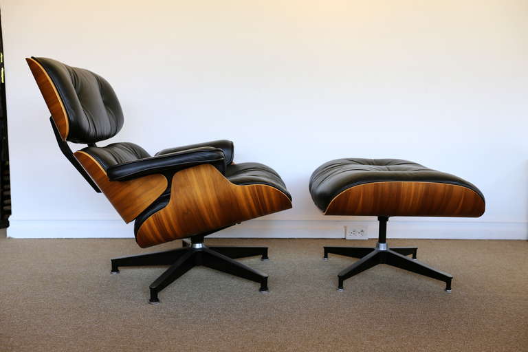 Charles Eames Walnut Lounge Chair and Ottoman