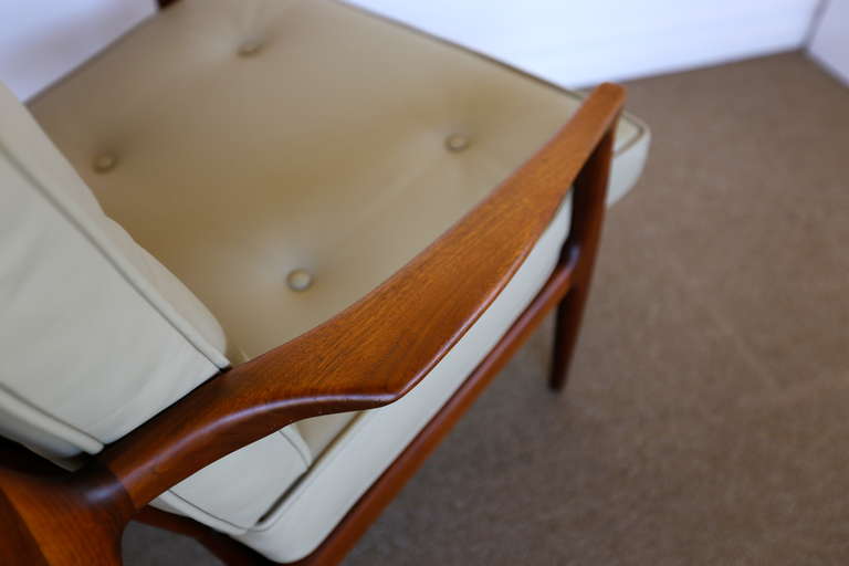American Walnut & Leather Lounge Chair by Milo Baughman