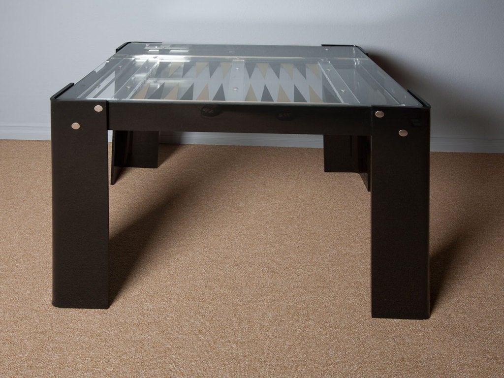 Black and clear lucite backgammon game table