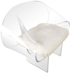 Thick and sculptural lucite lounge chair by Robert Van Horn