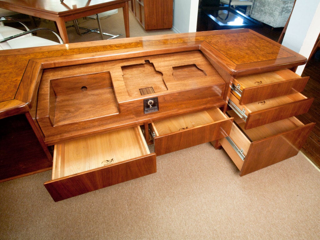 Executive Desk W/ Return By Maurice Baily Of Monteverde Young 2