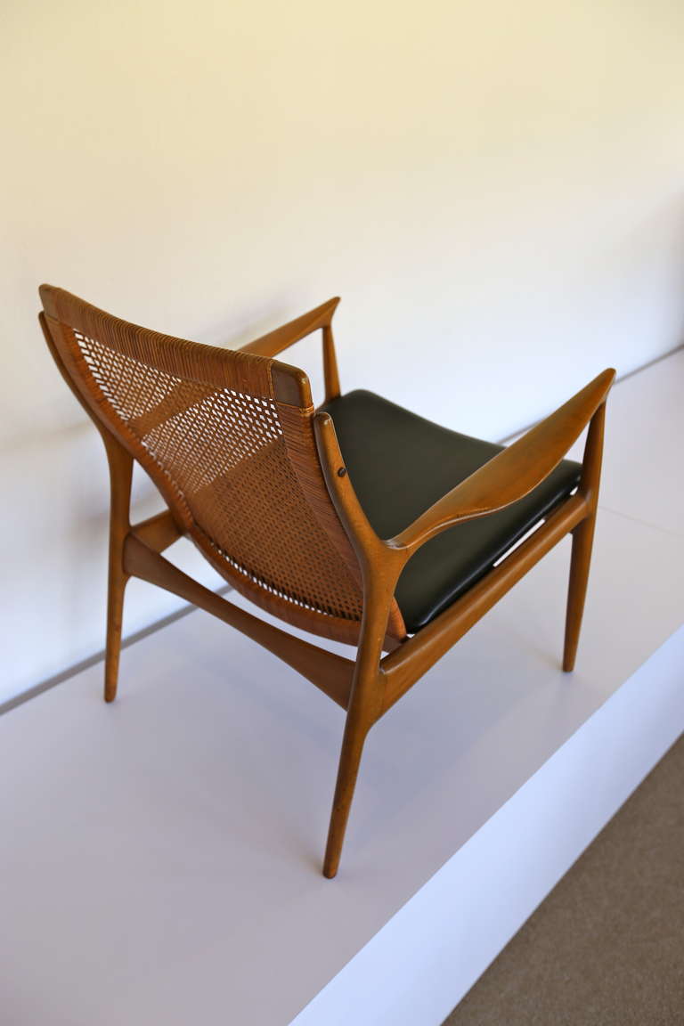 Caned Lounge Chair by IB KOFOD LARSEN for Selig of Denmark In Excellent Condition In Costa Mesa, CA
