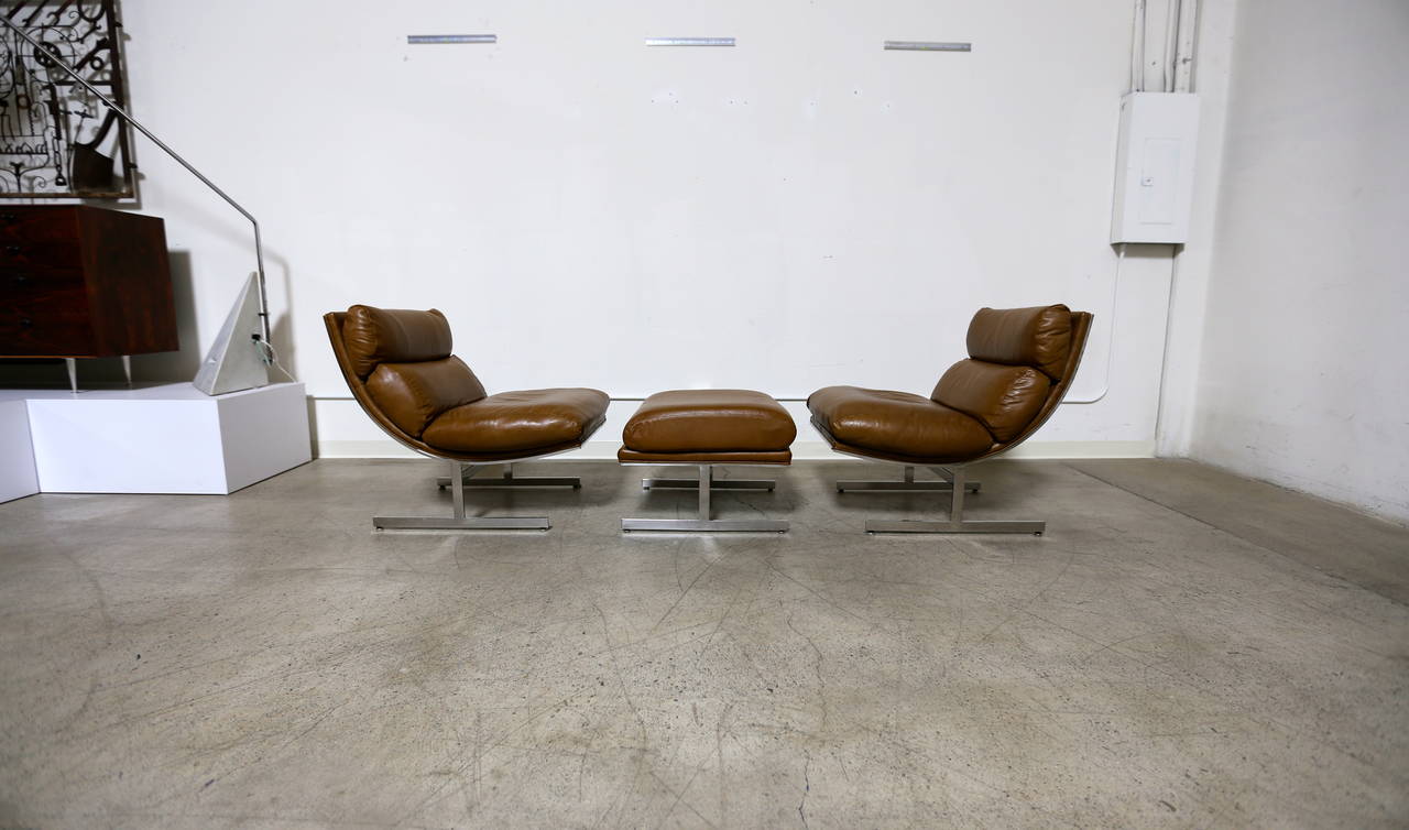 Mid-Century Modern Pair of Lounge Chairs and Ottoman by Kipp Stewart for Directional