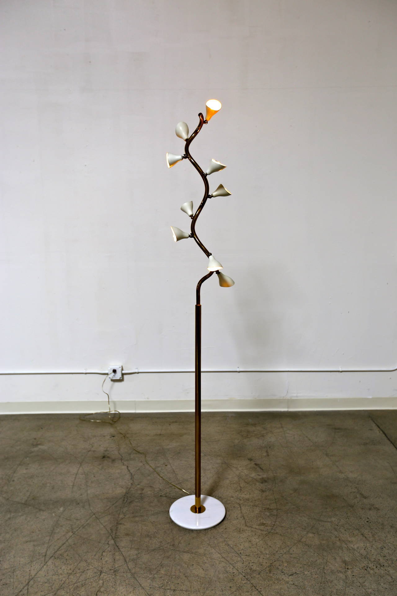 Iconic Floor Lamp by Gino Sarfatti for Arteluce 3
