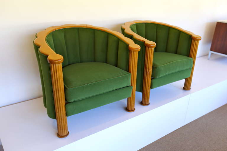 Mid-20th Century Pair of Art Deco Lounge Chairs by Rosello of Paris