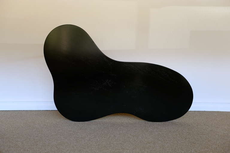 T.h. Robsjohn-gibbings Ebonized Free Form Coffee Table In Excellent Condition In Costa Mesa, CA