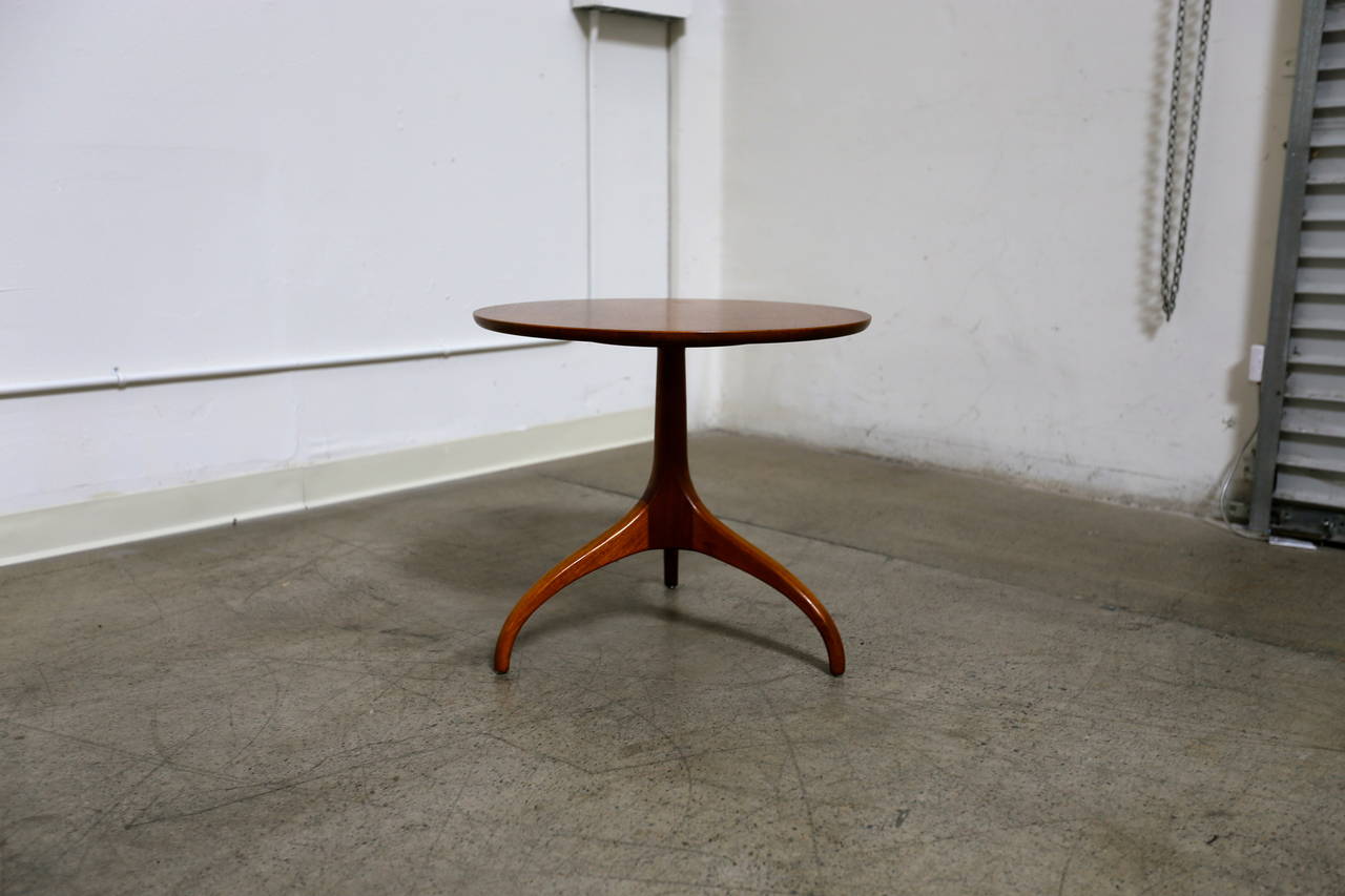 Mid-Century Modern Sculptural Side Table by Henredon