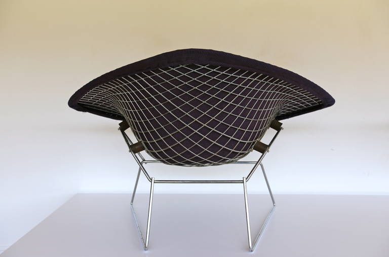 Pair of Early Bertoia Diamond Lounge Chairs for Knoll 3