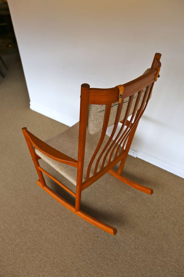 Mid-20th Century Teak Rocking Chair Designed by Hans Wegner