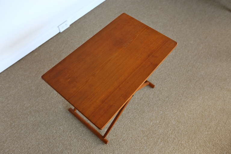 Danish Campaign Style Folding Side Table In Good Condition In San Juan Capistrano, CA