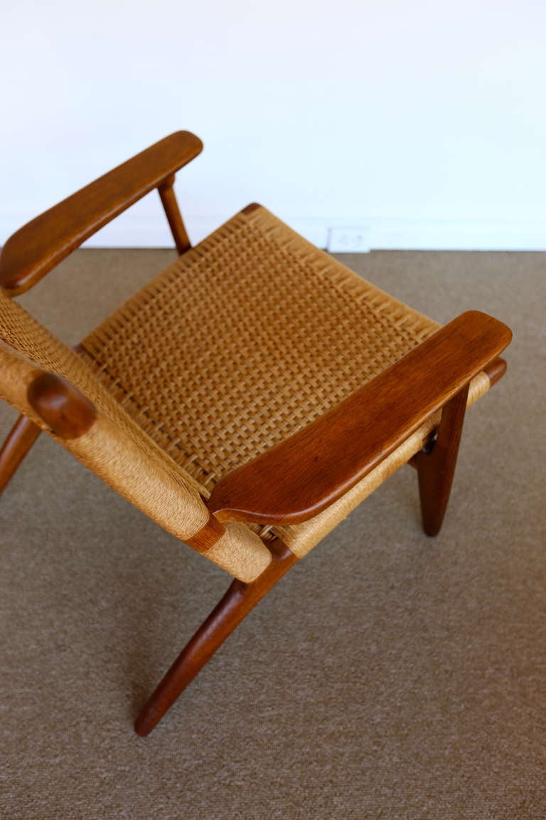 CH 25 Lounge Chair by Hans Wegner for Carl Hansen In Good Condition In Costa Mesa, CA