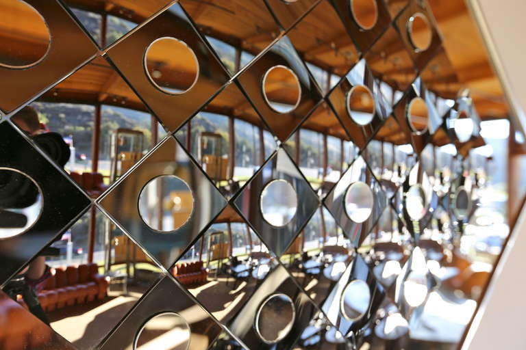 Specchio Op Art di Hal Bienefeld