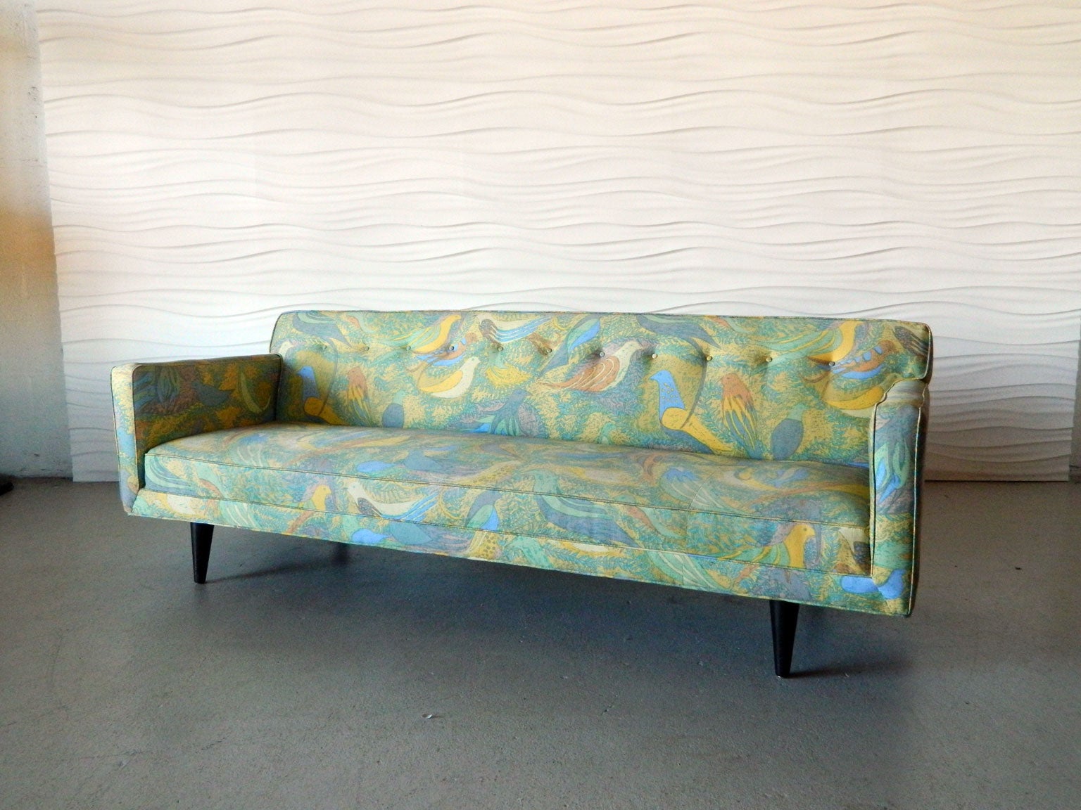 American Mid Century Modern Sofa in the style of Paul McCobb