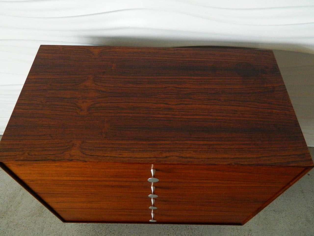 American George Nelson Thin Edge Rosewood Chest