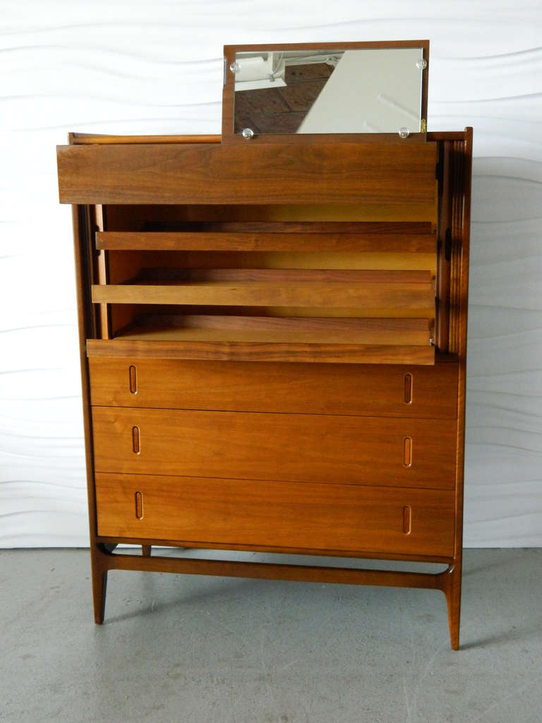 20th Century Glenn of California Chest