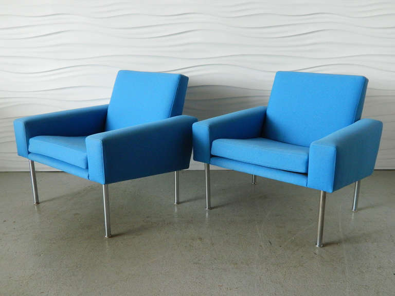 Pair of Hans Wegner AP 34U loungers for AP-Stolen Denmark. Wegner designed this chair in the 1960s.