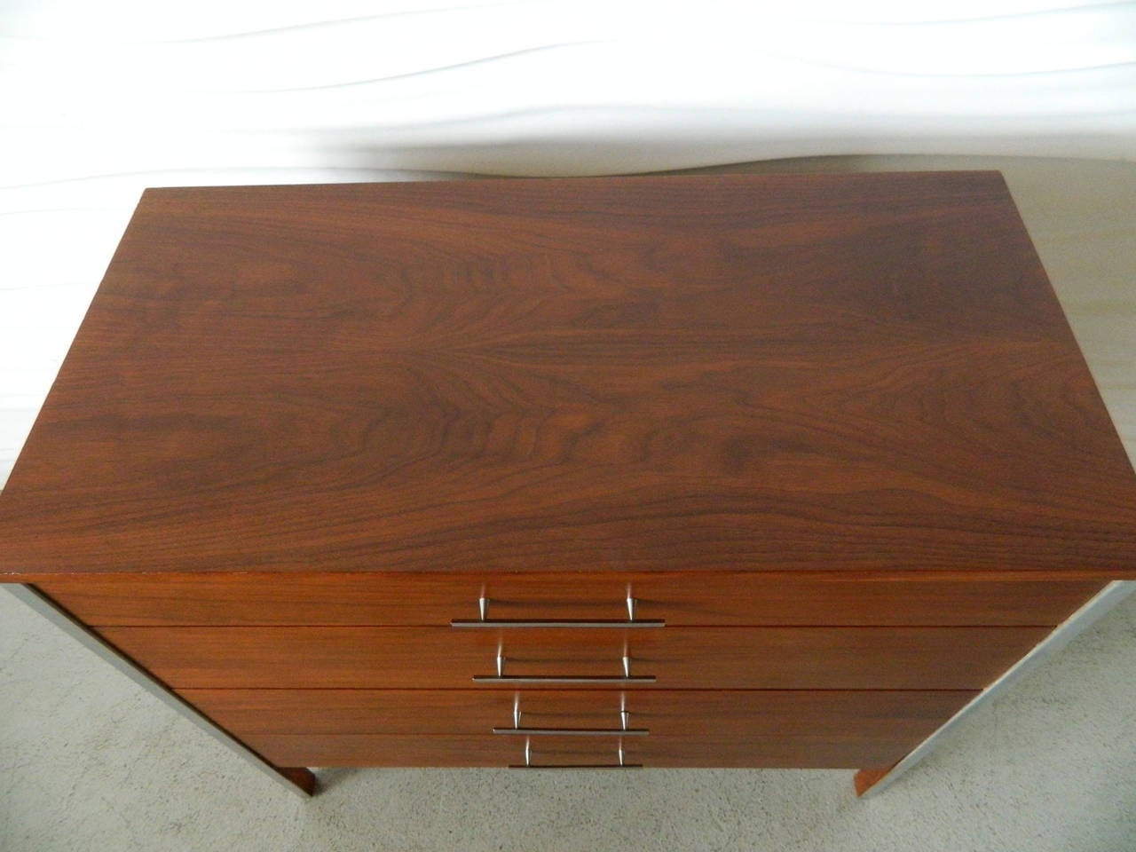 American Paul McCobb Chest of Drawers for Calvin Furniture