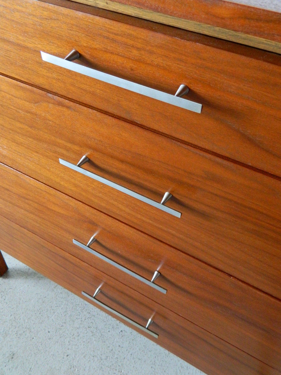Paul McCobb Chest of Drawers for Calvin Furniture In Good Condition In Baltimore, MD