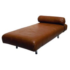 Leather Day Bed In The Style Of Mies Van der Rohe