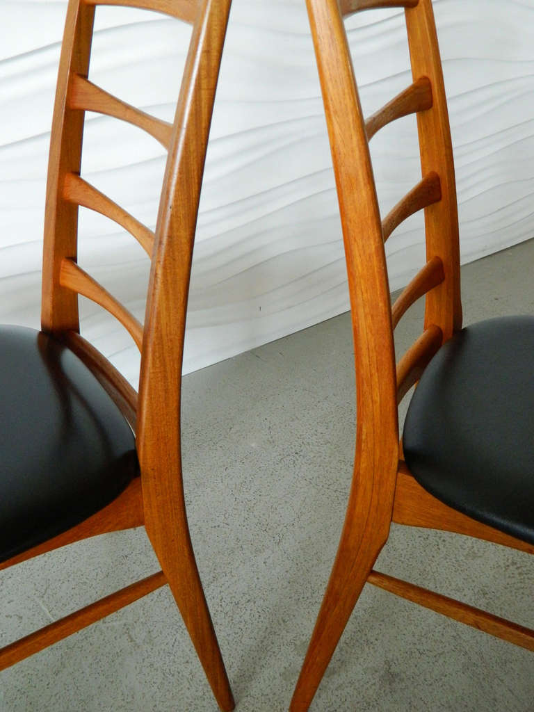 Set of 12 Koefoeds Hornslet Teak Chairs 1