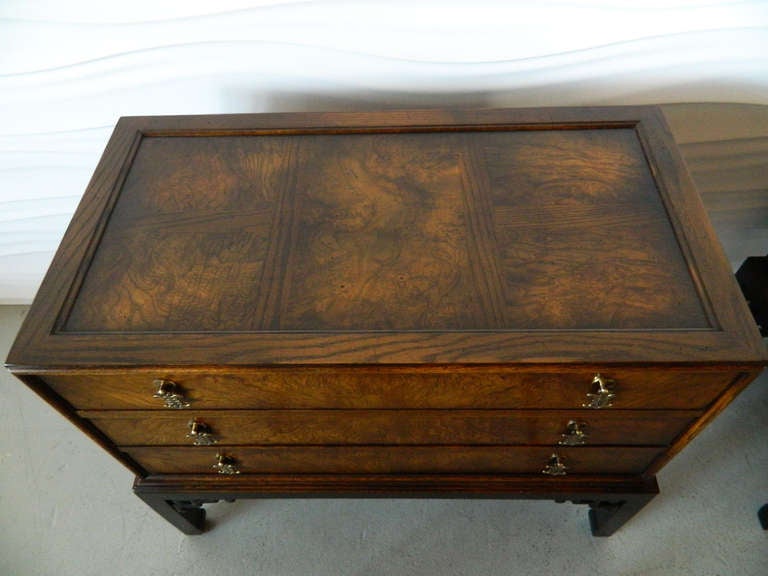 Pair of Hekman Asian Chests 3