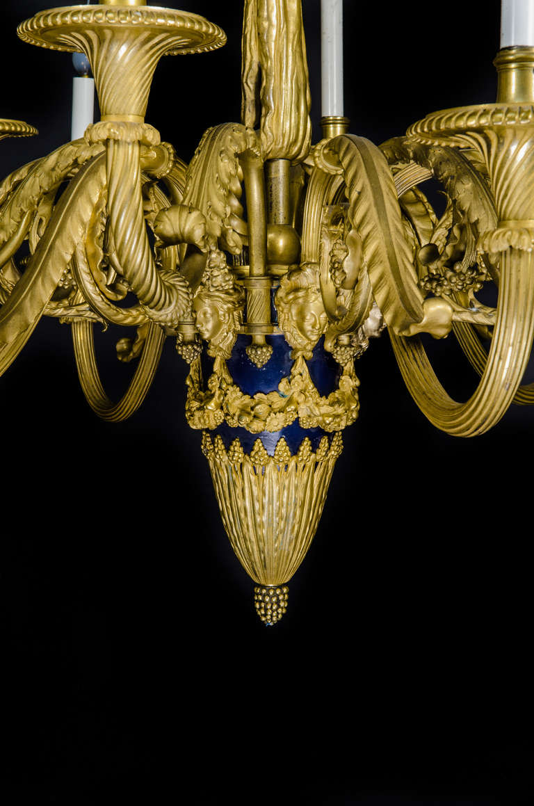 Large and Palatial Antique French Louis XVI Gilt and Patinated Bronze Chandelier 19th Century For Sale 2