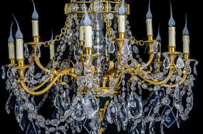 Antique French Louis XVI Baccarat gilt bronze & cut crystal chandelier, 19th c In Good Condition For Sale In New York, NY