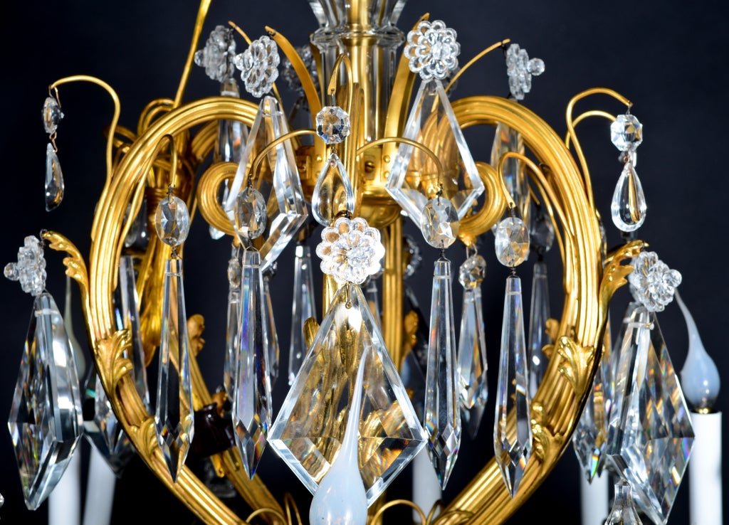 A Large Antique Baccarat Gilt Bronze & Cut Crystal Chandelier For Sale 4