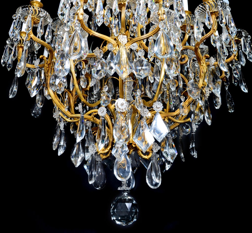 A Large Antique Baccarat Gilt Bronze & Cut Crystal Chandelier For Sale 5